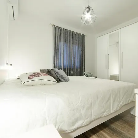 Lucija Βίλα Gruda