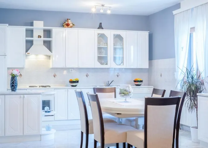 וילה Lucija Gruda